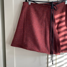Load image into Gallery viewer, Size XL Wrap Skirt