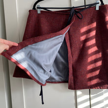 Load image into Gallery viewer, Size XL Wrap Skirt
