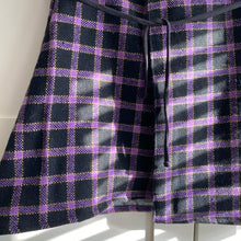 Load image into Gallery viewer, Size XS Wrap Skirt