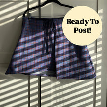 Load image into Gallery viewer, Size S Wrap Skirt