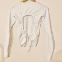 Load image into Gallery viewer, Open back Long Sleeve Bamboo Top