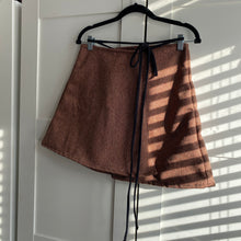 Load image into Gallery viewer, Size S Wrap Skirt