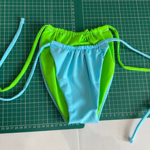 Load image into Gallery viewer, Recycled & Reversible Adjustable Bottoms