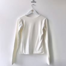 Load image into Gallery viewer, Round Neck Long Sleeve Bamboo Top