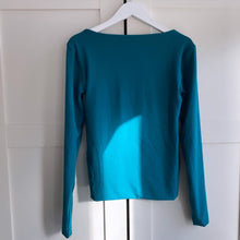 Load image into Gallery viewer, Square Neck Long Sleeve Bamboo Top