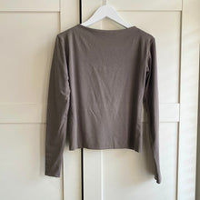 Load image into Gallery viewer, Ruched Bust Long Sleeve Bamboo Top