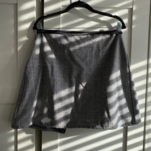 Load image into Gallery viewer, Size M Deadstock Wrap Skirt
