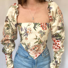 Load image into Gallery viewer, Peony Corset Style Top
