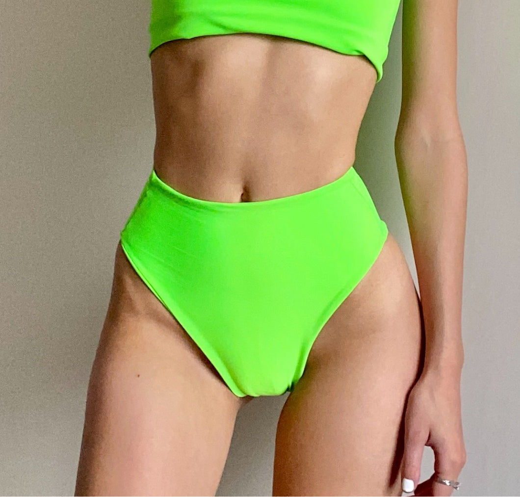 Recycled Super High Waisted Brief / GREEN / XXS / Ready to post
